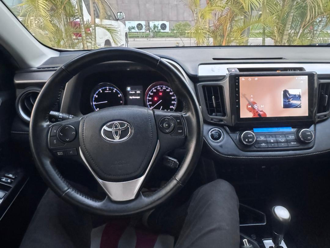 Toyota RAV4 2017 – SUV Blanc Full Option