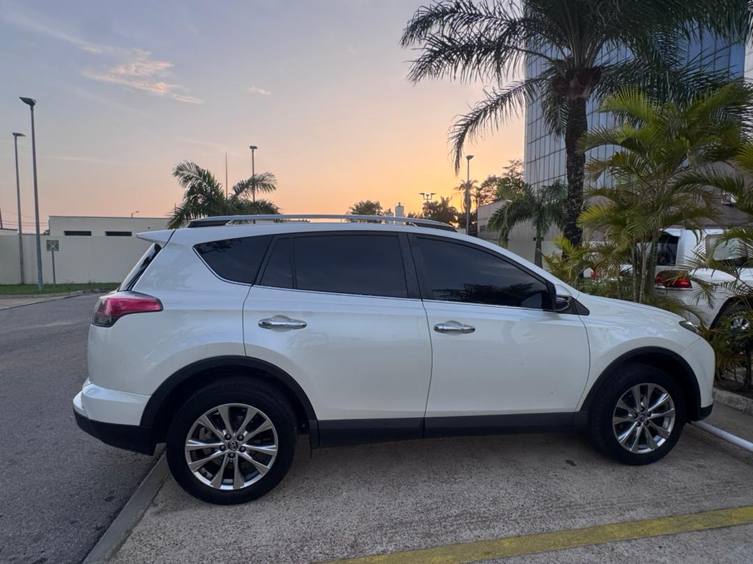 Toyota RAV4 2017 – SUV Blanc Full Option